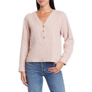 Madewell Pale Pink Henley w/Modified Black Shell Buttons